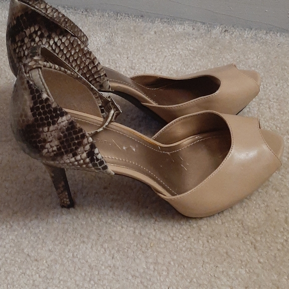 BCBGeneration Imma Snakeskin Ankle Strap Heels - Picture 3 of 7